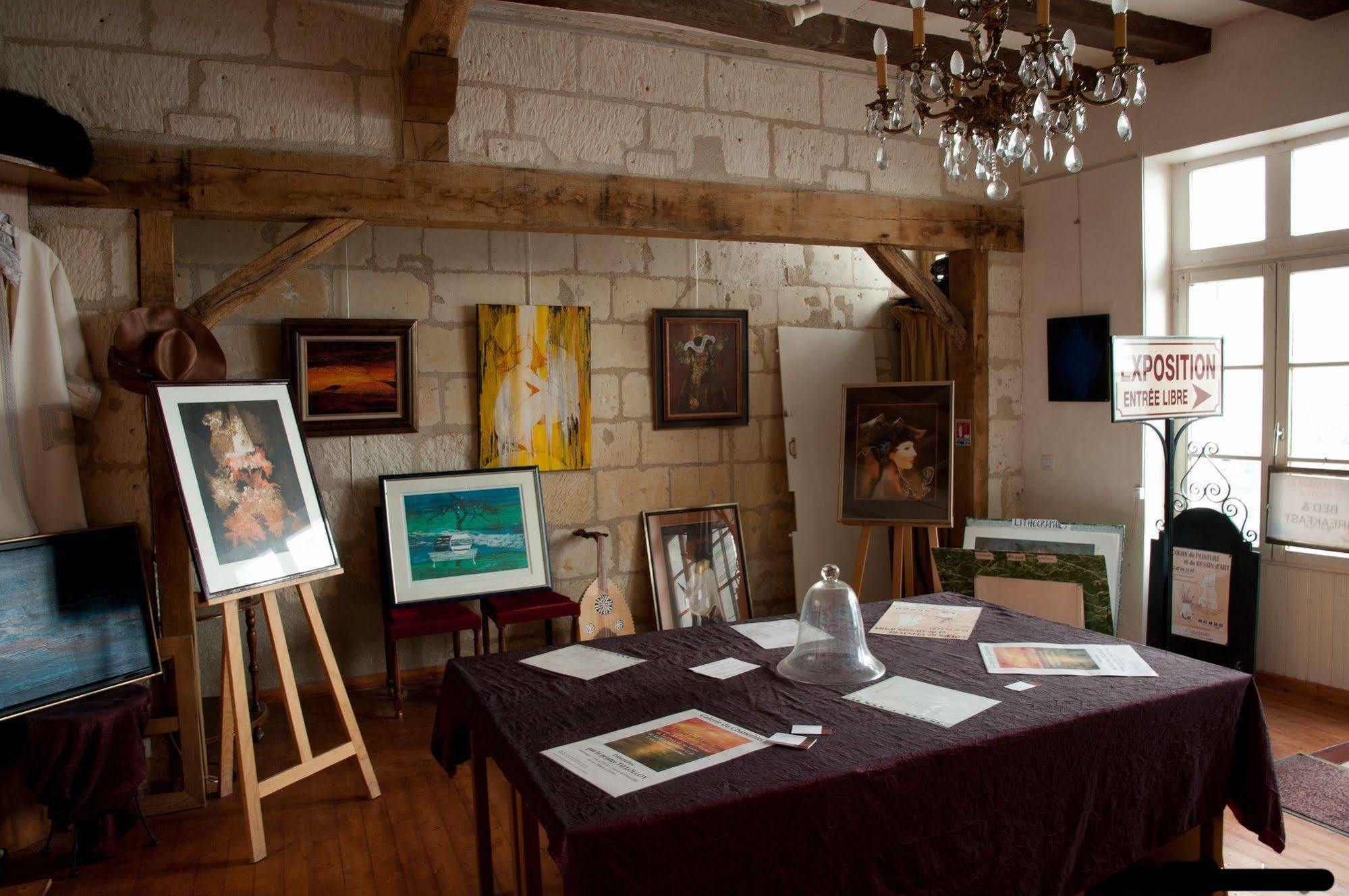 La Demeure Saint-Ours Bed & Breakfast Loches Exterior photo